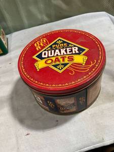 lot 5327 image: 7�� x 4�� pure quaker oats Tin 1983