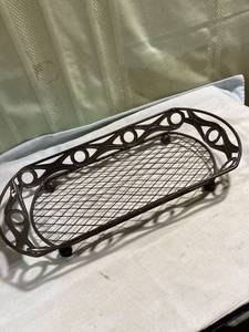 lot 7682 image: 16�� x 8�� tin black tray