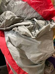 lot 7711 image: tent with poles, can��t find a size