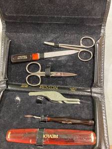 lot 7887 image: Nail set