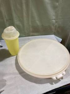 lot 7899 image: Tupperware, relish tray, and shaker bottle
