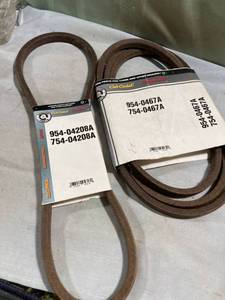 lot 7933 image: Club cadet, troy Bilt, Columbia, Remington Belts