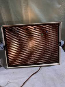 lot 7960 image: light Brite works with pegs