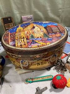 lot 7980 image: So in tune with miscellaneous inside