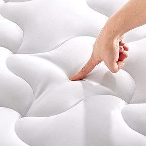 lot 7135 image: SLEEP ZONE Cooling Mattress Topper Full Size Mattress Pad, Quilted Fitted Mattress Cover, Machine Washable, Soft Fluffy Down Alternative, Deep Pocket 821 inch (White, Full)