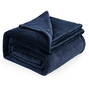 lot 7625 image: Bedsure Navy Fleece Blanket Queen Blanket - Bed Blanket Blue Soft Lightweight Plush Fuzzy Cozy Luxury Microfiber, 90x90 inches