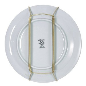 lot 8244 image: Rocky Mountain Goods Plate Hanger for Wall and Mounting Hardware - Fits Decorative Plates and platters - Heavy duty polished brass - Vinyl non scratch hooks - Includes wall mount kit (8 - 11)