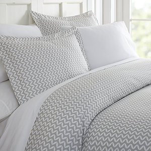 lot 8506 image: Linen Market Twin Duvet Cover for Twin - Experience Hotel-Like Comfort with Unparalleled Softness, Exquisite Prints & Solid Colors for a Dreamy Bedroom � Duvet Cover Twin Set with 2 Pillow Shams