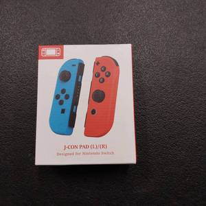 lot 9056 image: Nintendo switch J conpad left and right.