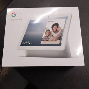 lot 9117 image: Google nest hub Max - factory sealed