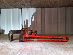 lot 3013 image: Ridgid 12 in Pipe Wrench