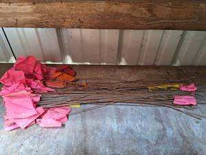 lot 3015 image: Lot of Yard Markers
