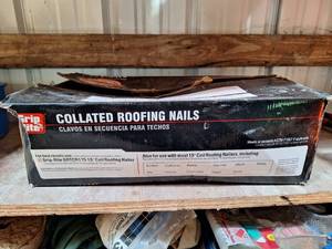 lot 3072 image: Grip Rite Collated coil Roofing Nails. case