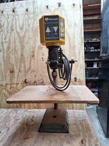 lot 3085 image: Rockwell Model 32 Drill Press