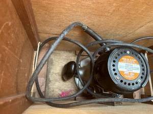 lot 1008 image: Sears Router - Model 31517380 in wood box