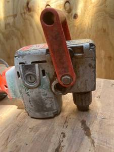 lot 1025 image: Milwaukee Hole Hawg 12 inch Drill