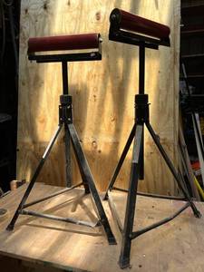 lot 1033 image: Adjustable Roller Stands with Tripod Support for Woodwork, etc