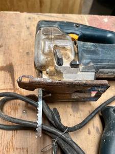 lot 1042 image: Bosch Jigsaw and Drill. Bosch 3051VSR - Bosch 1587VS