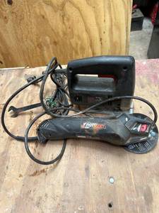 lot 1045 image: Jigsaw and Saw Grinder. Black and Decker 7550 , Rotozip Zip Saw