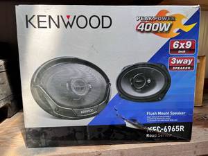 lot 1083 image: New in Box Kenwood 400W Flush Mount Speaker