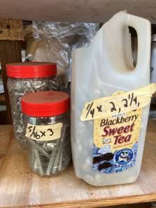 lot 1171 image: (4) Containers of Screws and Bolts