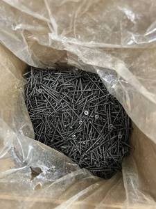 lot 1184 image: Partial Case of Hilti 2 Sheet Rock Screws - Coarse Thread