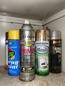 lot 2013 image: Lot of IndoorOutdoor Spray paint