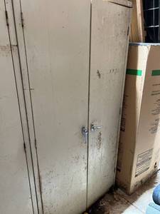 lot 2017 image: Hon 36 x 18 x 72 Garage Storage Cabinet