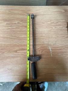 lot 2032 image: Beam Torque Wrench