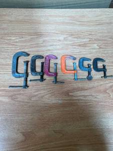 lot 2037 image: 6 Mini C Clamps