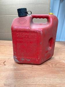 lot 2051 image: 2 Gallon Blitz Gasoline Container