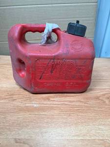 lot 2056 image: 1 Gallon Blitz Gasoline Container