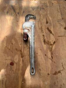 lot 1096 image: The Bridge Tool Co 14 Inch Pipe Wrench