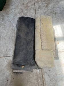 lot 1097 image: Shop Mats & Carpeting
