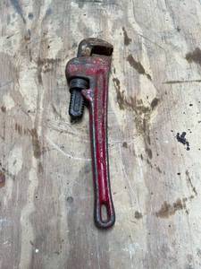 lot 1108 image: 12 Bridge Tool Co Pipe Wrench