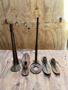 lot 1116 image: Cast Iron Vintage Shoe Cobbler Set