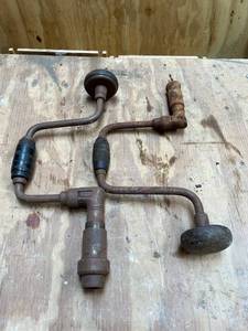 lot 1117 image: Vintage Tool Lot - (2) Hand Crank Drills