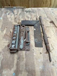 lot 1121 image: antique vintage Socket Set, 45 deg. Ruler square, and Screw Driver