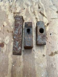 lot 1123 image: antique vintage (2) Hammer Heads and (1) splitting wedge