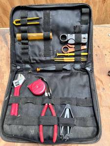 lot 1132 image: Black Unmarked Tool Case includes misc tools.