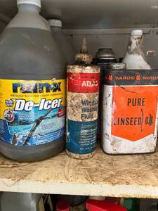 lot 2003 image: Miscellaneous Automotive Fluids