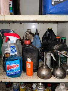 lot 2007 image: Automobile Fluids. (4) Vintage Oil Cans