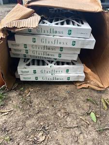lot 1230 image: (7) Glassfloss HVAC 16 x 25 x 2 Filters