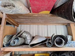 lot 3141 image: Lot of Duct Work Attachments