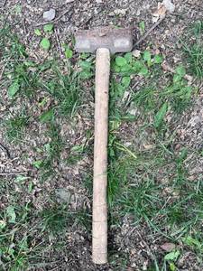 lot 1240 image: 26 Sledge Hammer