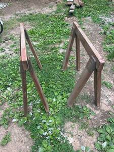 lot 1275 image: Pair of 3ft x 28 Saw Horses
