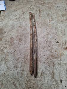 lot 3200 image: Pair of Concrete form pins Stakes