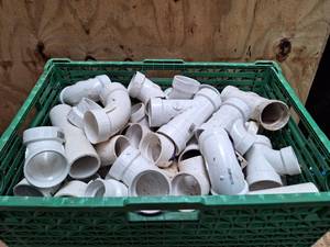 lot 3169 image: Lot of PVC Fittings 2