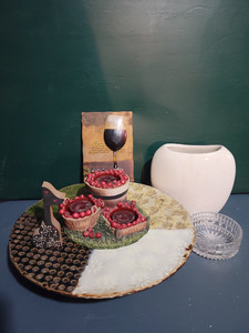 lot 4207 image: Lot of Home Decor