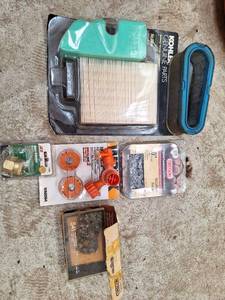 lot 1728 image: Lot of Chain Saws and Kohler Air Filter